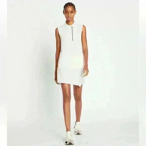 TORY BURCH TECH TWILL GOLF SKORT SIZE LARGE